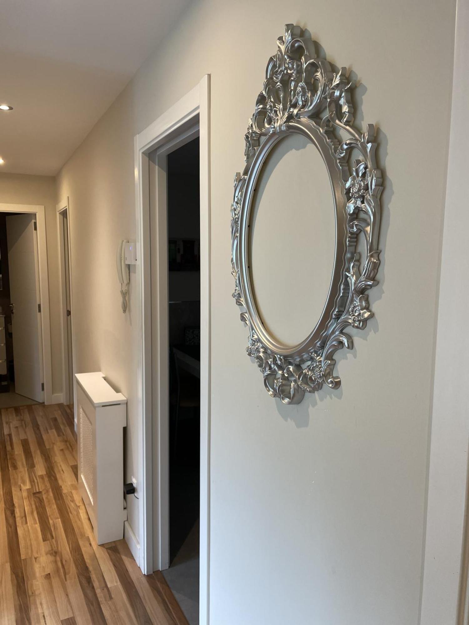 Apartment Silver *